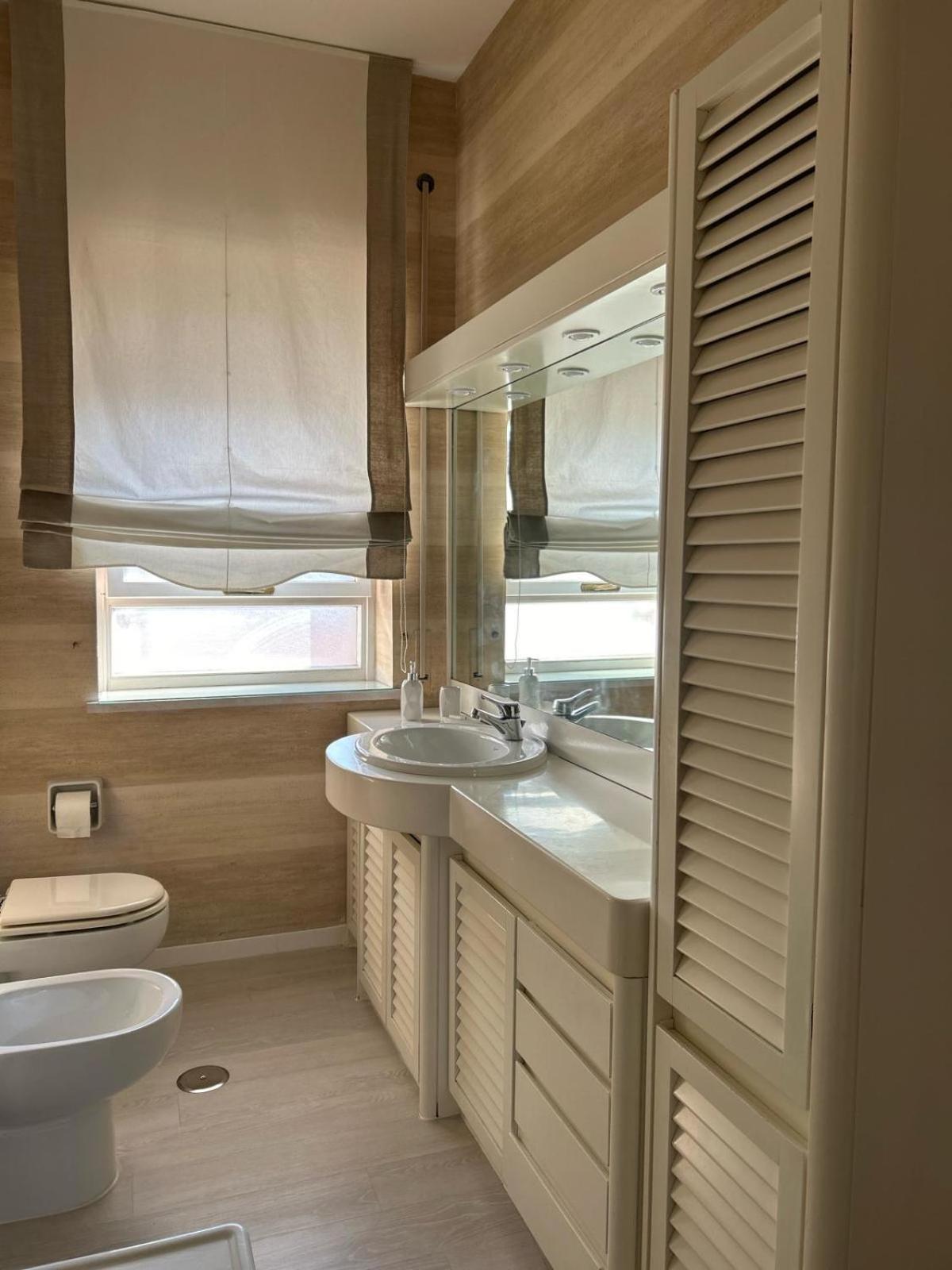 Front Beach Apartment - 3 Bedrooms Bari Exterior foto