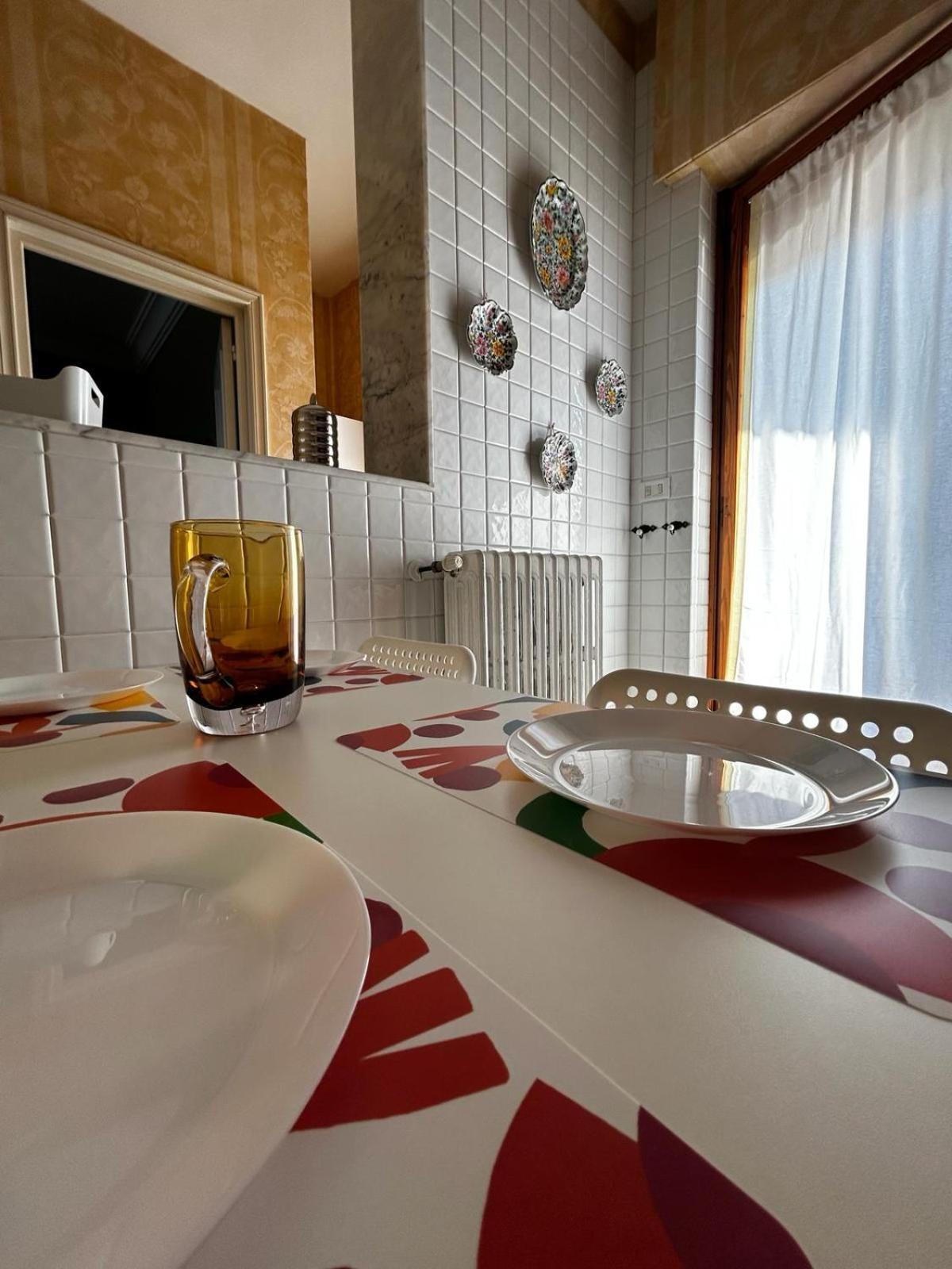 Front Beach Apartment - 3 Bedrooms Bari Exterior foto