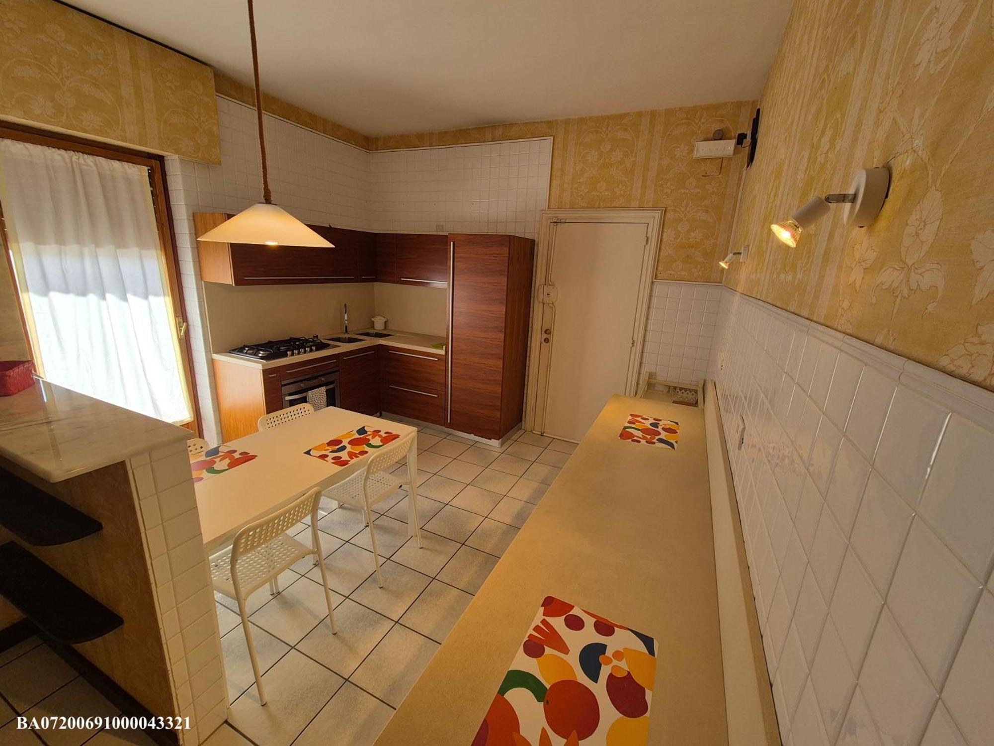Front Beach Apartment - 3 Bedrooms Bari Exterior foto
